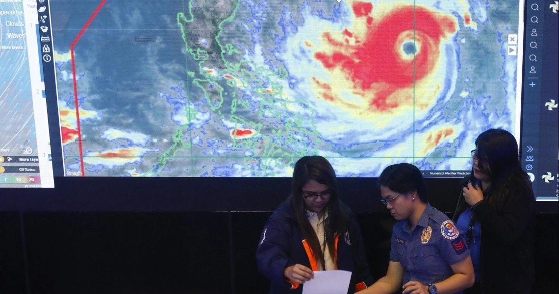 Φιλιππίνες: Εκκενώνονται οι ακτές καθώς πλησιάζει «υπερτυφώνας»